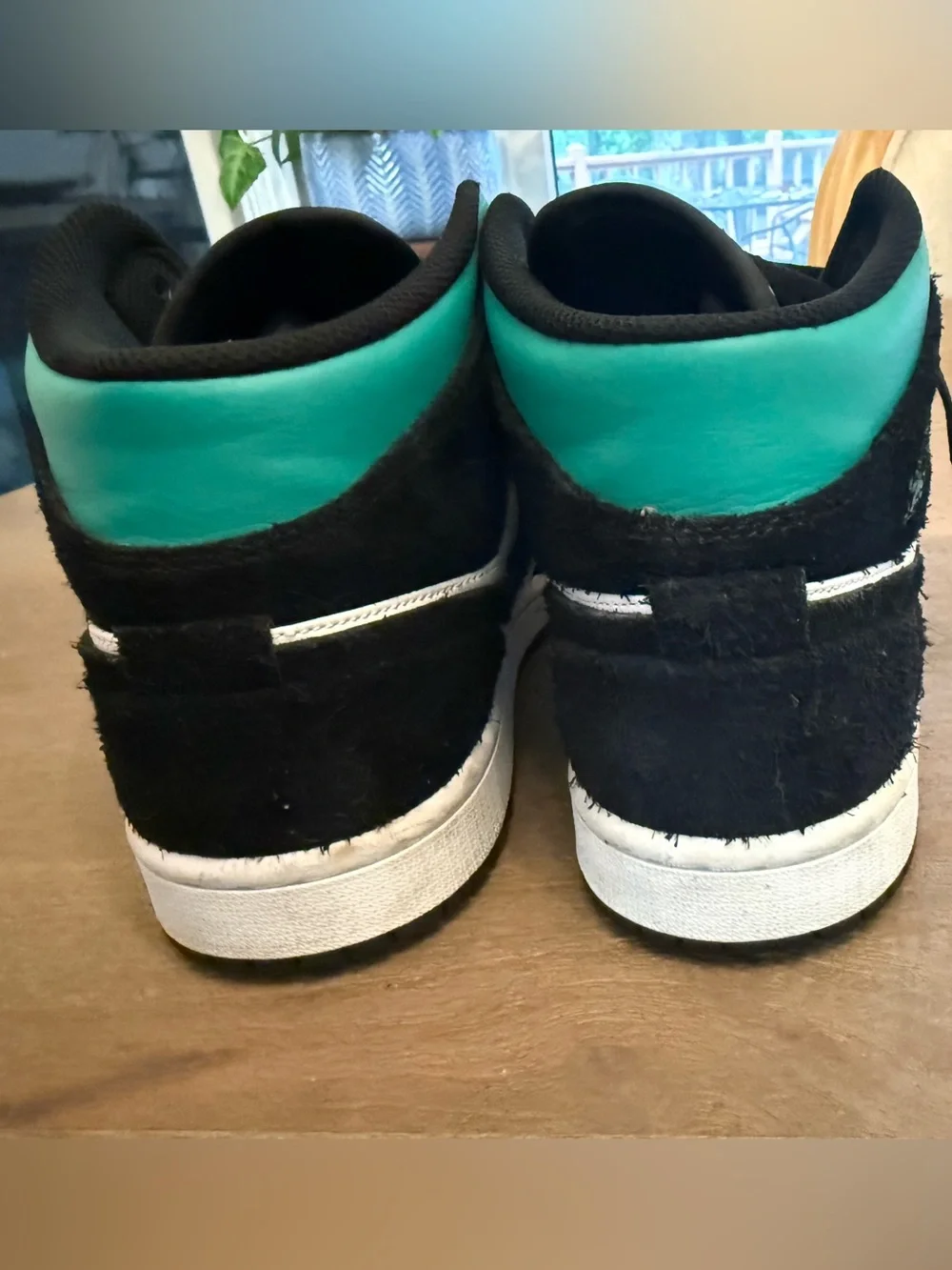 Jordan air mid